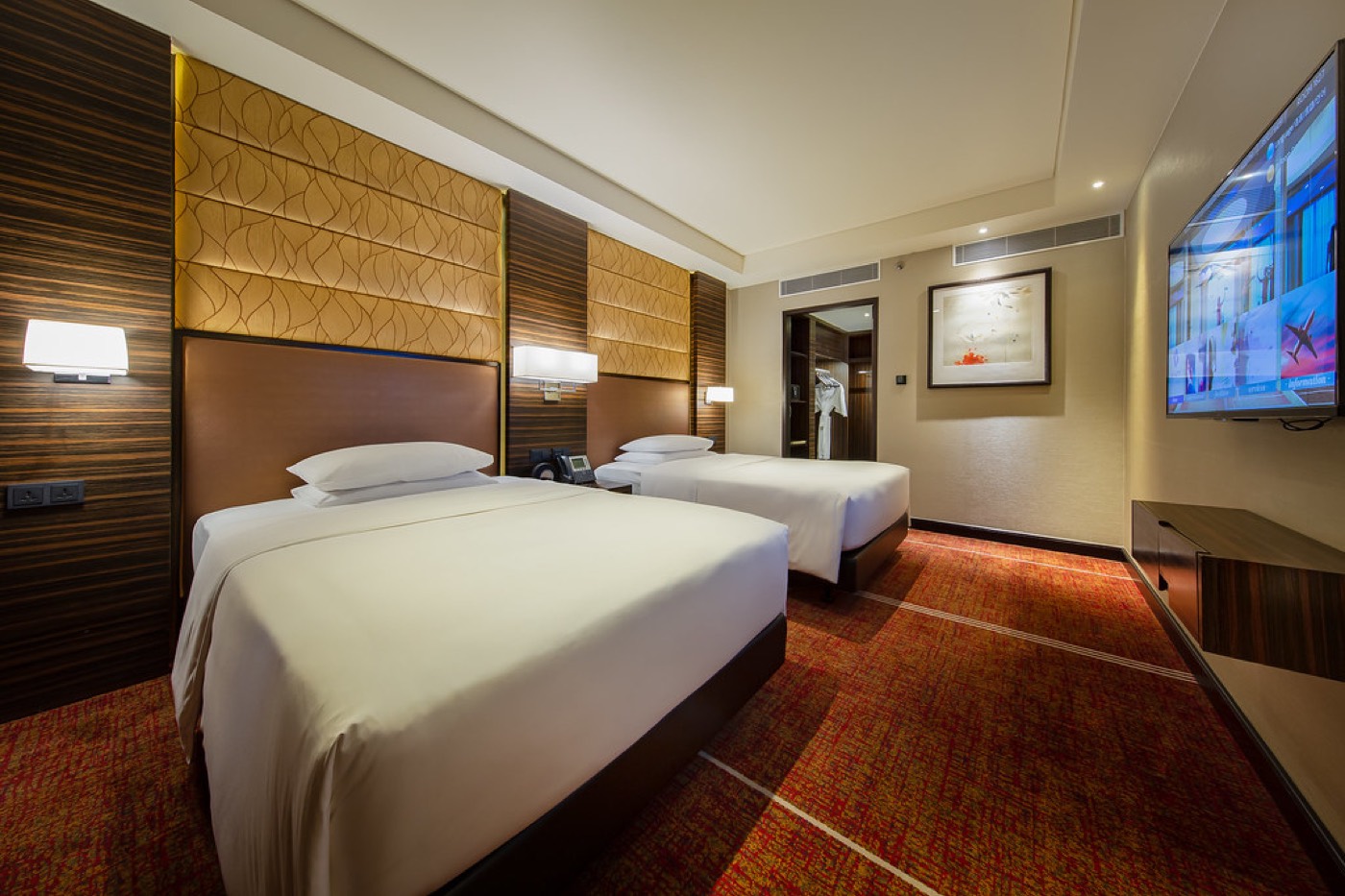 Hyatt 7 51751509535 L